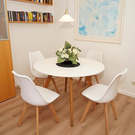Ferienwohnung Zur Hafenseite _ 200 Damp Luaran gambar